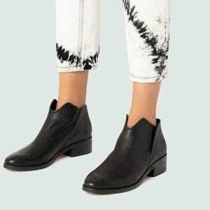 Black Trist Bootie